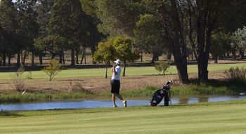 Devonvale Golf & Wine Estate 0*