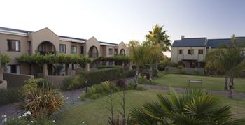Devonvale Golf & Wine Estate 0*