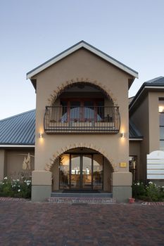 Devonvale Golf & Wine Estate 0*