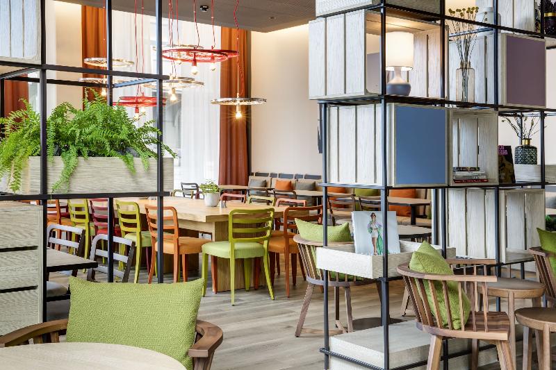 IntercityHotel Graz 4*