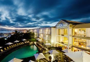 Protea Hotel by Marriott Knysna Quays 3*