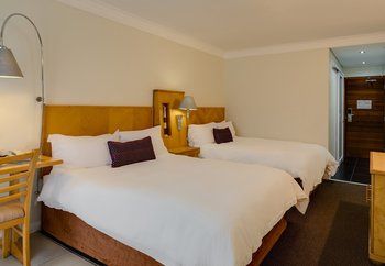 Protea Hotel by Marriott Knysna Quays 3*