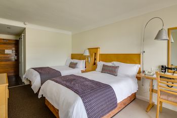 Protea Hotel by Marriott Knysna Quays 3*