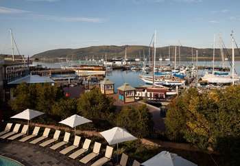 Protea Hotel by Marriott Knysna Quays 3*