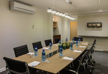 Protea Hotel by Marriott Knysna Quays 3*