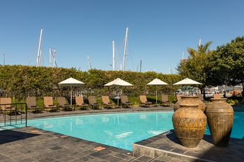 Protea Hotel by Marriott Knysna Quays 3*