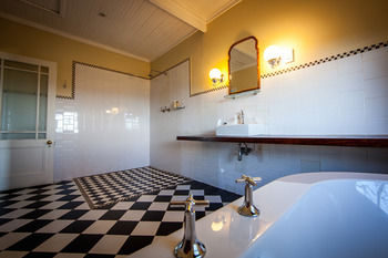 Camp Figtree 4*