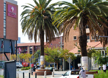 City Lodge Hotel Newtown 3*