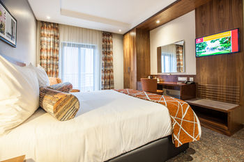 City Lodge Hotel Newtown 3*