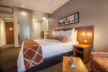 City Lodge Hotel Newtown 3*