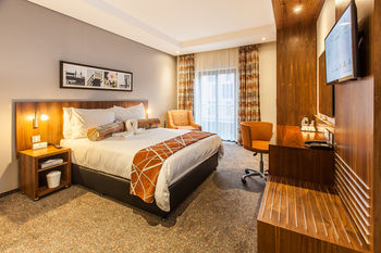 City Lodge Hotel Newtown 3*