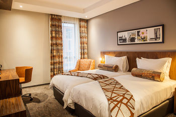 City Lodge Hotel Newtown 3*