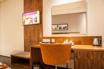City Lodge Hotel Newtown 3*