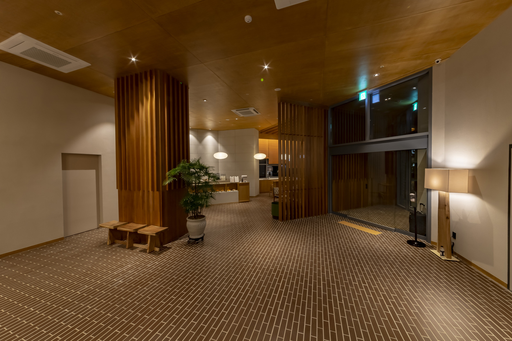 Hound Hotel Signature 3*