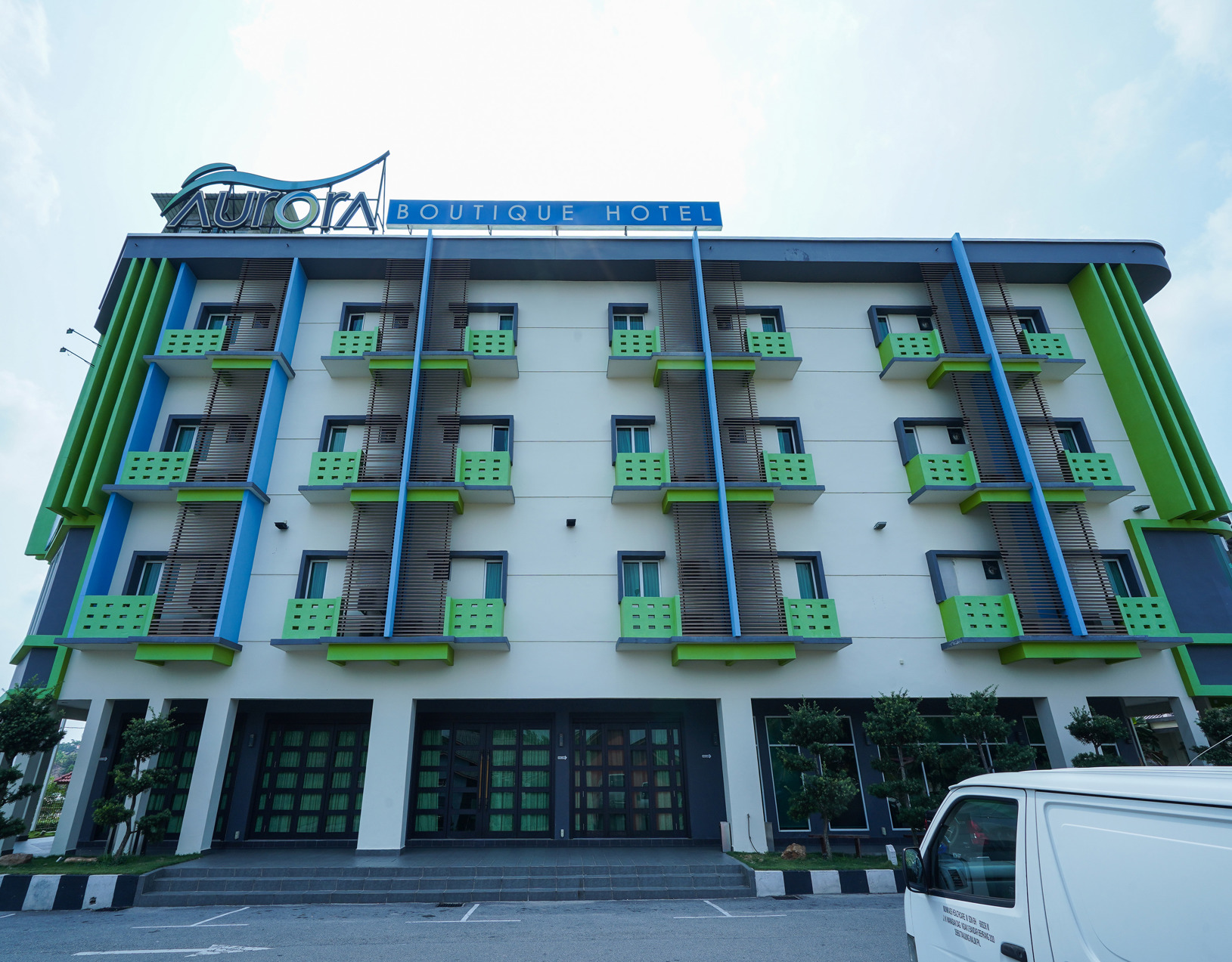 Aurora Boutique Hotel 3*