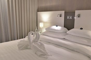 Hotel Verde Cape Town Airport 4*
