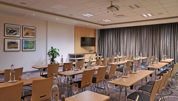 Hotel Verde Cape Town Airport 4*