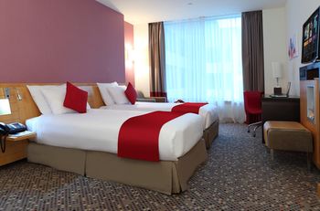 Novotel Dammam Business Park 4*