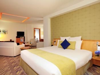 Novotel Dammam Business Park 4*
