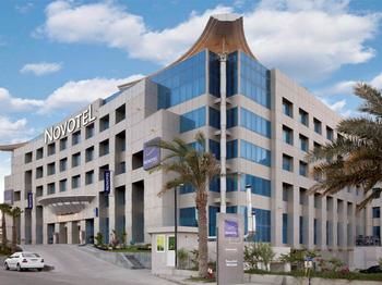 Novotel Dammam Business Park 4*