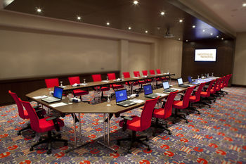 Novotel Dammam Business Park 4*