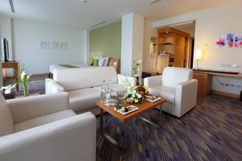Novotel Dammam Business Park 4*