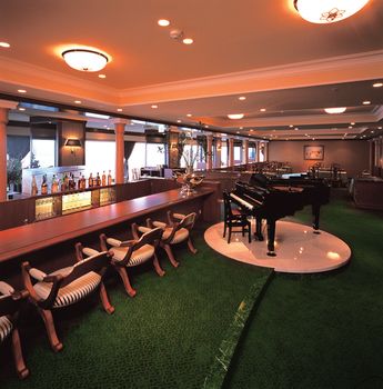 Shiroyama Hotel Kagoshima 3*