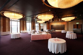 Shiroyama Hotel Kagoshima 3*