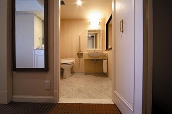 Shiroyama Hotel Kagoshima 3*