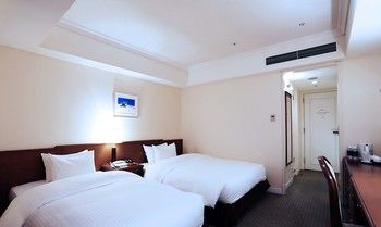 Shiroyama Hotel Kagoshima 3*