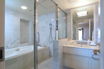 Shiroyama Hotel Kagoshima 3*