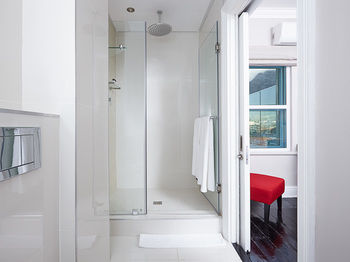 Cloud 9 Boutique Hotel and Spa 4*