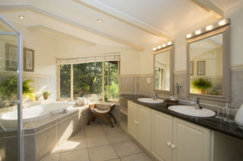 The Fernery Lodge and Spa 0*