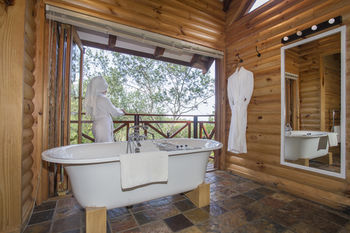 The Fernery Lodge and Spa 0*