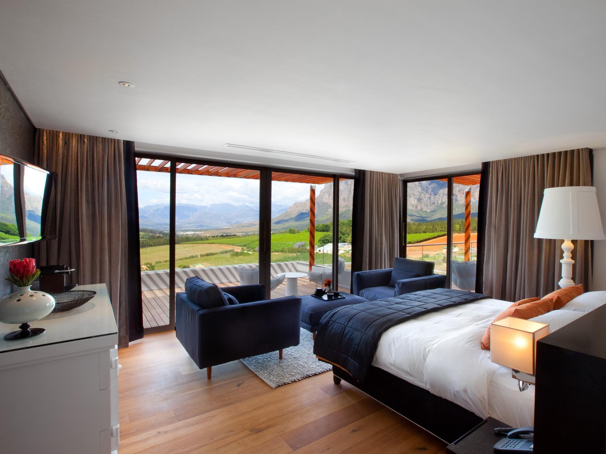 Clouds Estate 5*