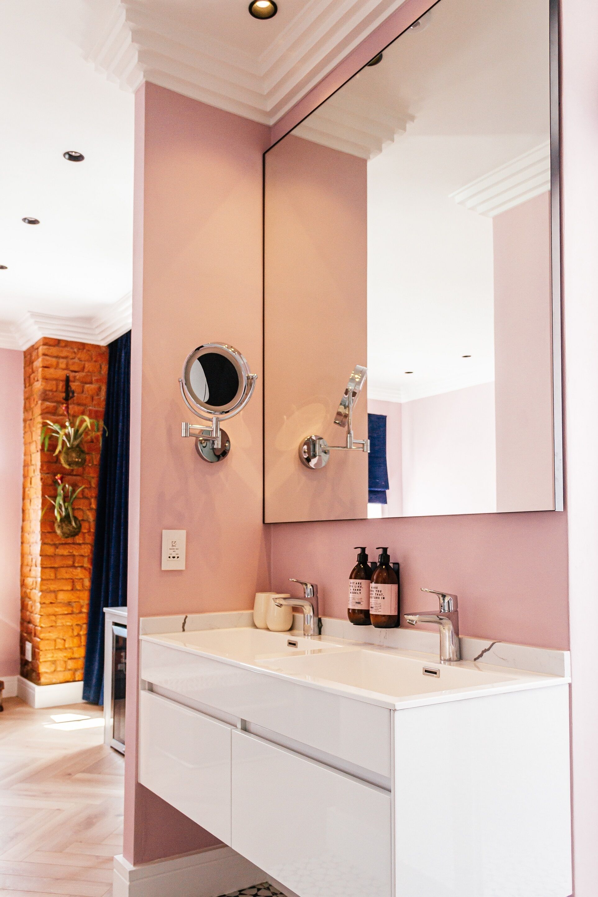 Pineapple House Boutique Hotel 3*
