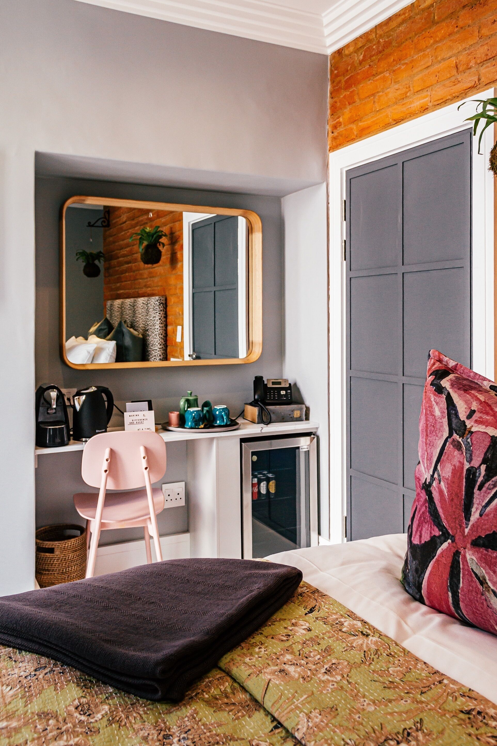 Pineapple House Boutique Hotel 3*