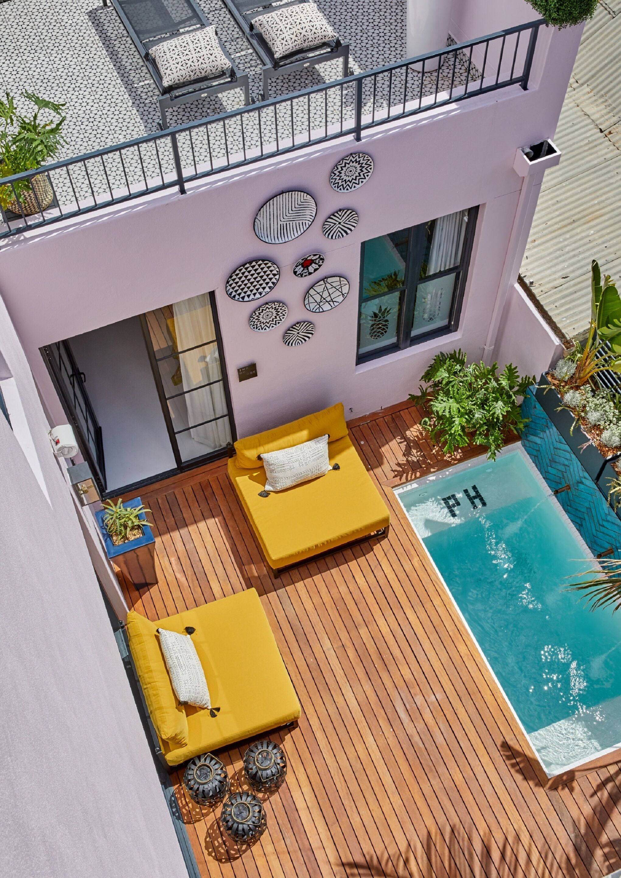 Pineapple House Boutique Hotel 3*