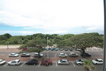 Belaire Suites 4*