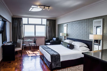 Belaire Suites 4*