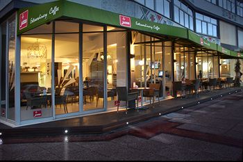 Belaire Suites 4*