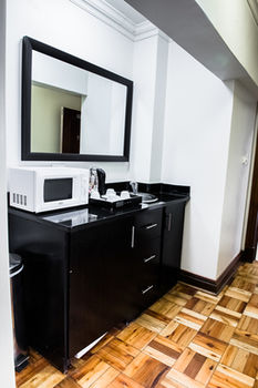 Belaire Suites 4*