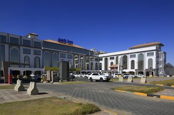 Park Inn by Radisson Najran 4*