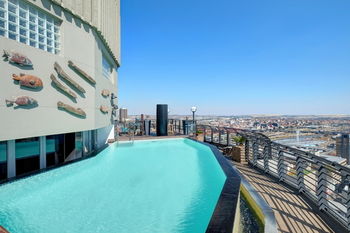 The Parktonian All Suite Hotel 4*