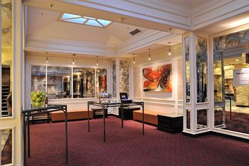 The Parktonian All Suite Hotel 4*