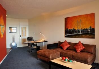 The Parktonian All Suite Hotel 4*