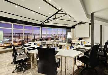 The Parktonian All Suite Hotel 4*