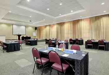 The Parktonian All Suite Hotel 4*