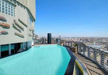 The Parktonian All Suite Hotel 4*