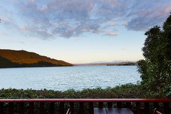 Under Milkwood Resort 4*